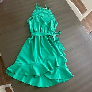 Green Sleeveless Dress